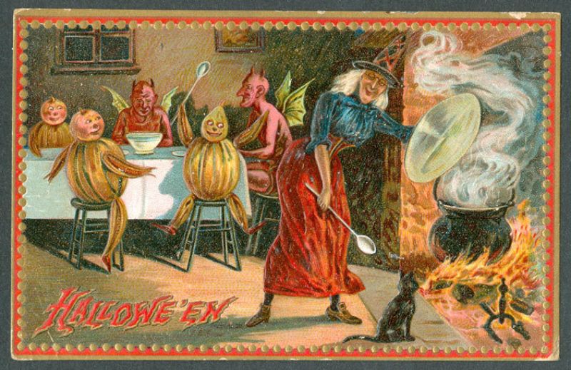 Strange Halloween Postcards From the Early 20th Century (17).jpg
